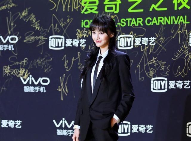 胡彥斌寫真集，音樂與藝術(shù)的完美融合之旅