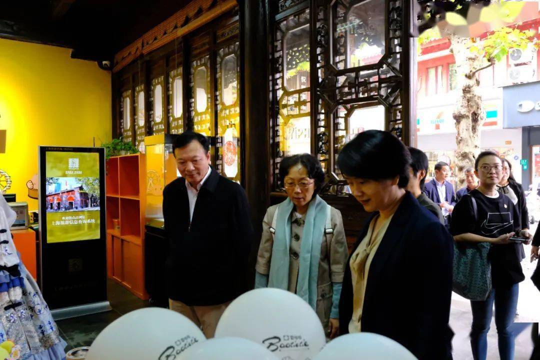 南翔鎮(zhèn)領(lǐng)導(dǎo)團隊引領(lǐng)未來，共筑美好家園新篇章