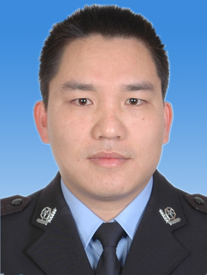 江門市市公安局領(lǐng)導(dǎo)團(tuán)隊(duì)全新亮相，未來(lái)工作展望與期待