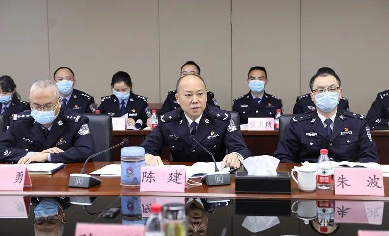 璧山縣科學(xué)技術(shù)和工業(yè)信息化局領(lǐng)導(dǎo)團(tuán)隊概覽