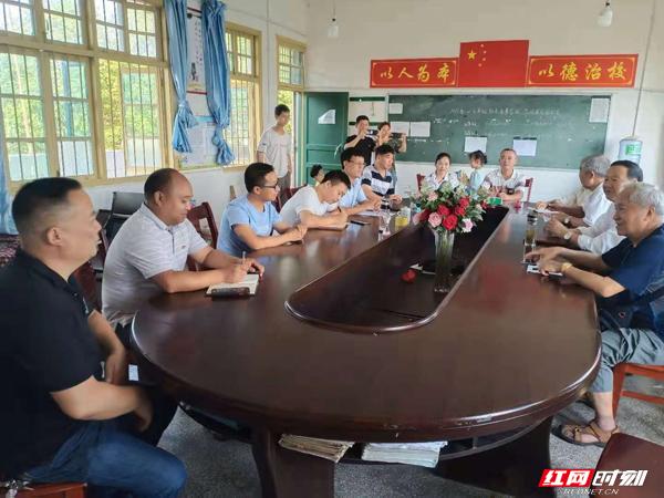 保靖縣體育局領(lǐng)導(dǎo)團隊全新亮相，展望未來發(fā)展之路