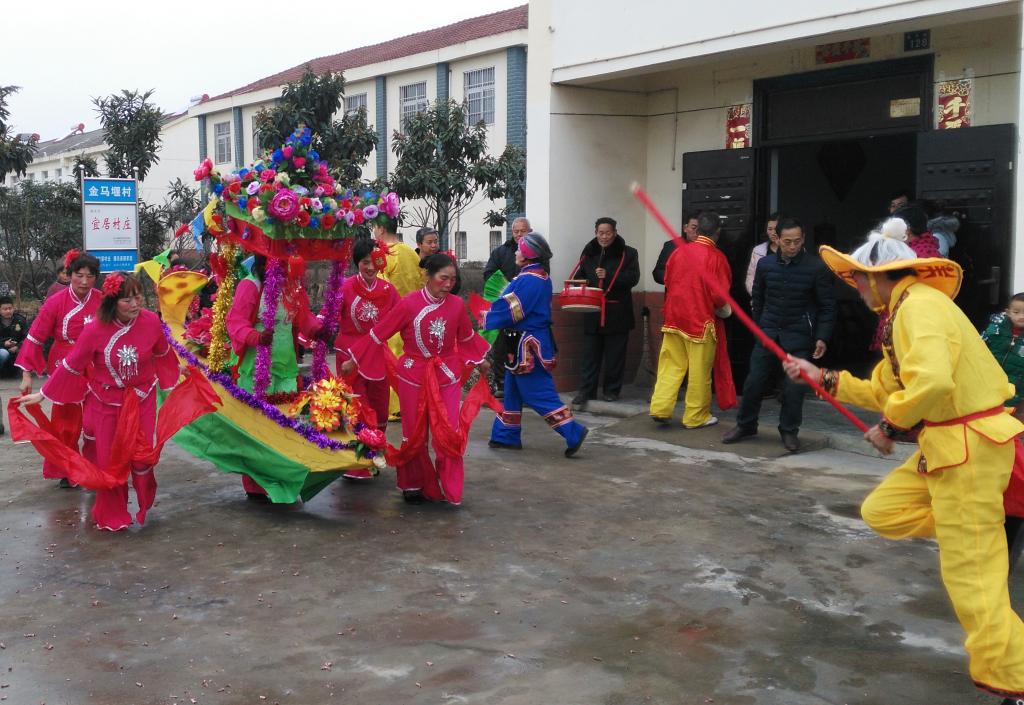 移民區(qū)管委會(huì)招聘啟事及職業(yè)前景探討