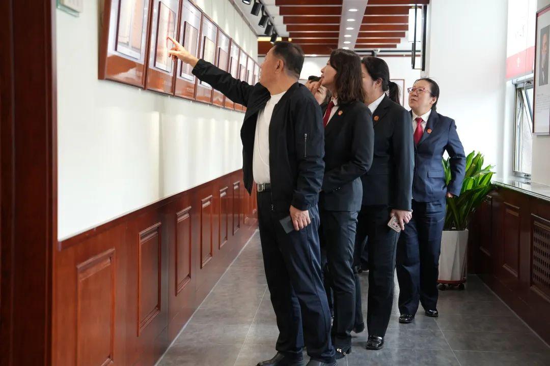東勝區(qū)圖書館最新招聘啟事概覽