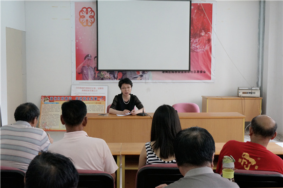 麗都花園社區(qū)新領(lǐng)導(dǎo)引領(lǐng)發(fā)展，開啟社區(qū)新篇章