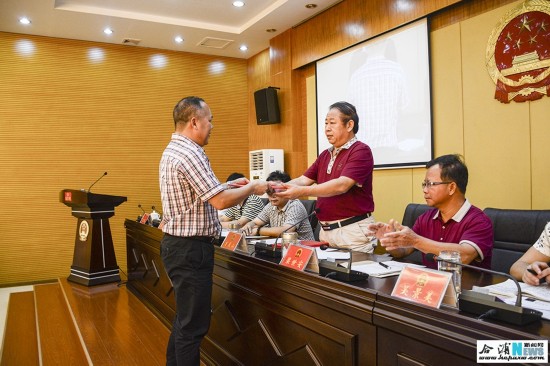 淇濱區(qū)人民政府辦公室領(lǐng)導(dǎo)團(tuán)隊(duì)及職能概覽