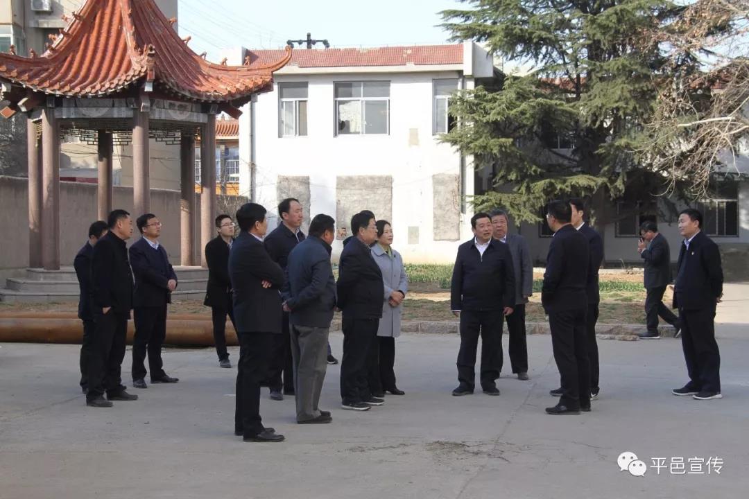 興水村委會領(lǐng)導(dǎo)團隊引領(lǐng)未來，鑄就輝煌新篇章