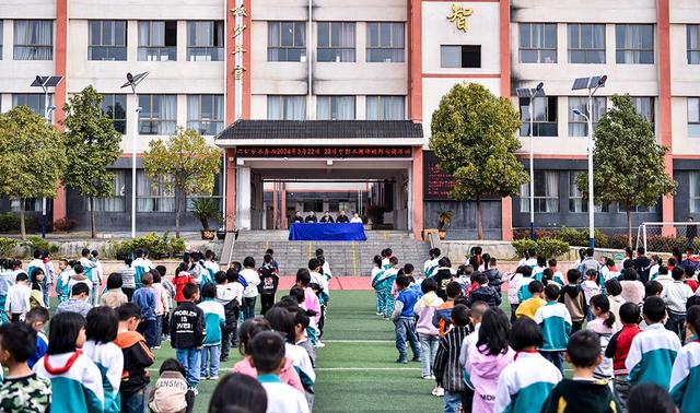 興仁縣小學(xué)最新動態(tài)報道