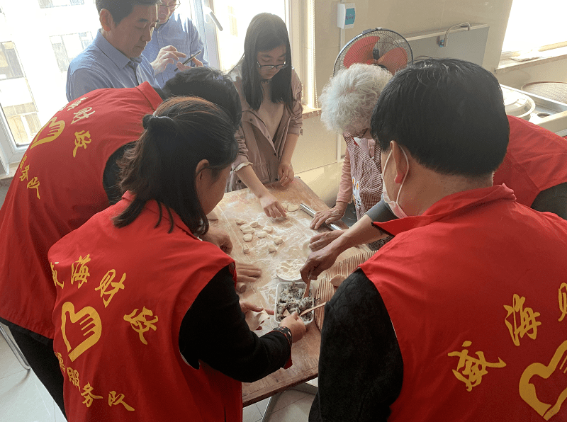 高坪區(qū)數(shù)據(jù)和政務(wù)服務(wù)局發(fā)展規(guī)劃新探索