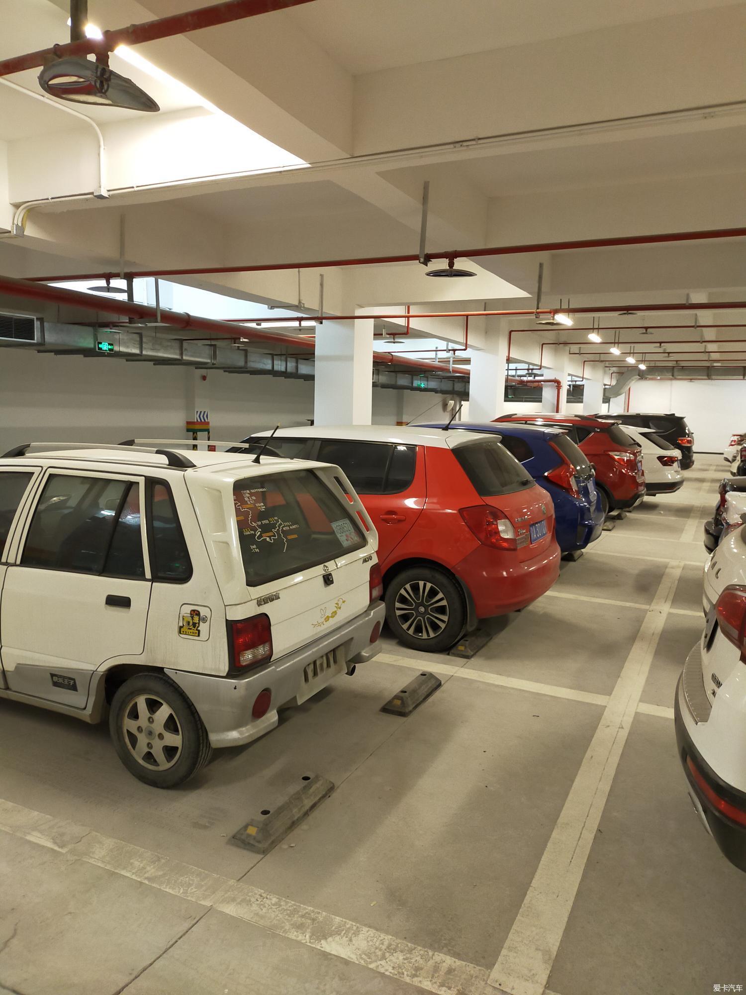 奧拓微型車傳奇，經(jīng)典與最新新聞回顧，歷久彌新