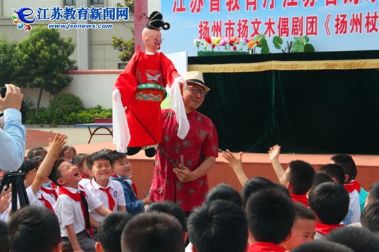 謝家集區(qū)劇團(tuán)最新動(dòng)態(tài)報(bào)道
